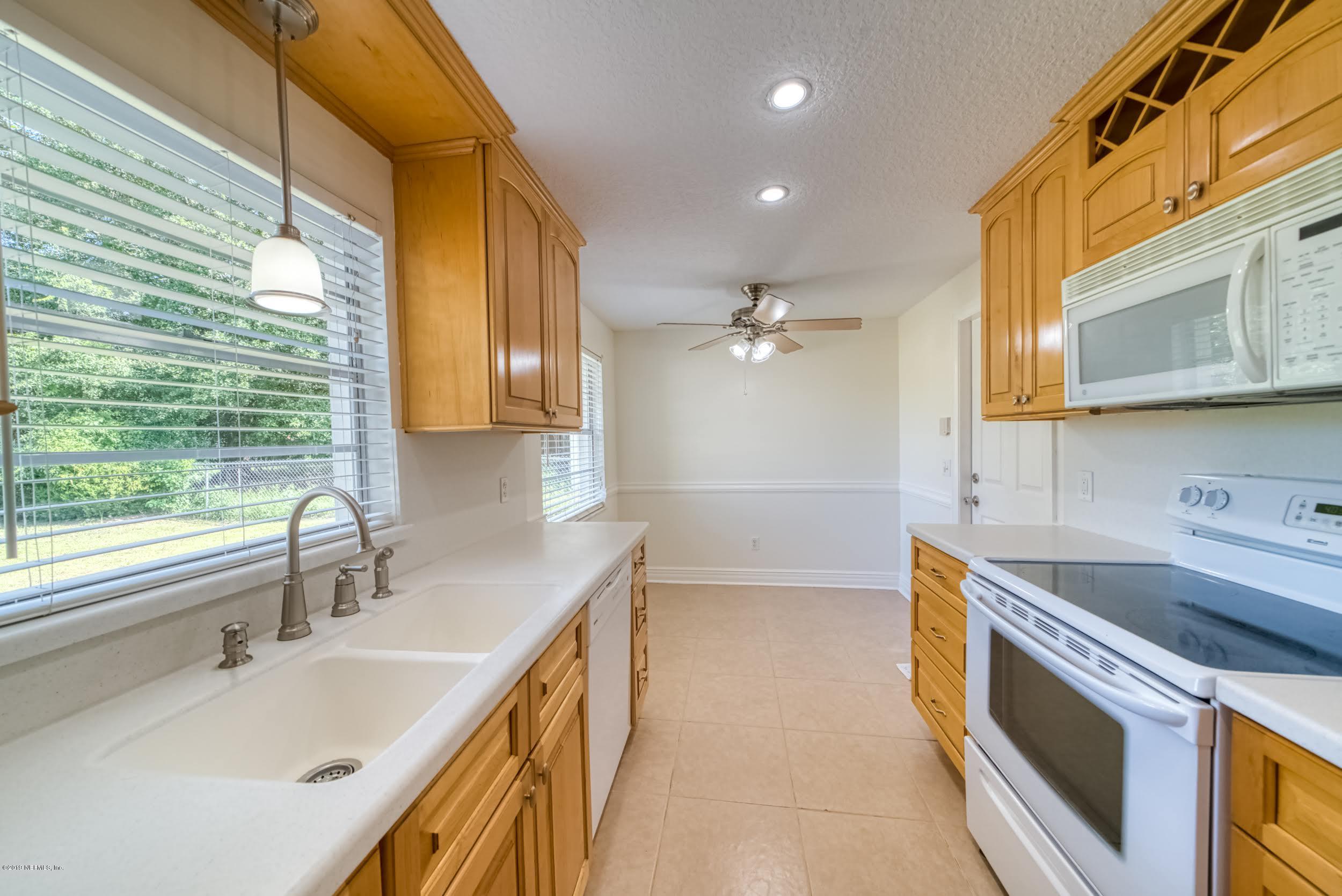 2569 Spring Lake Road West Jacksonville, FL 32210 - Photo 10 of 22 Kitchen