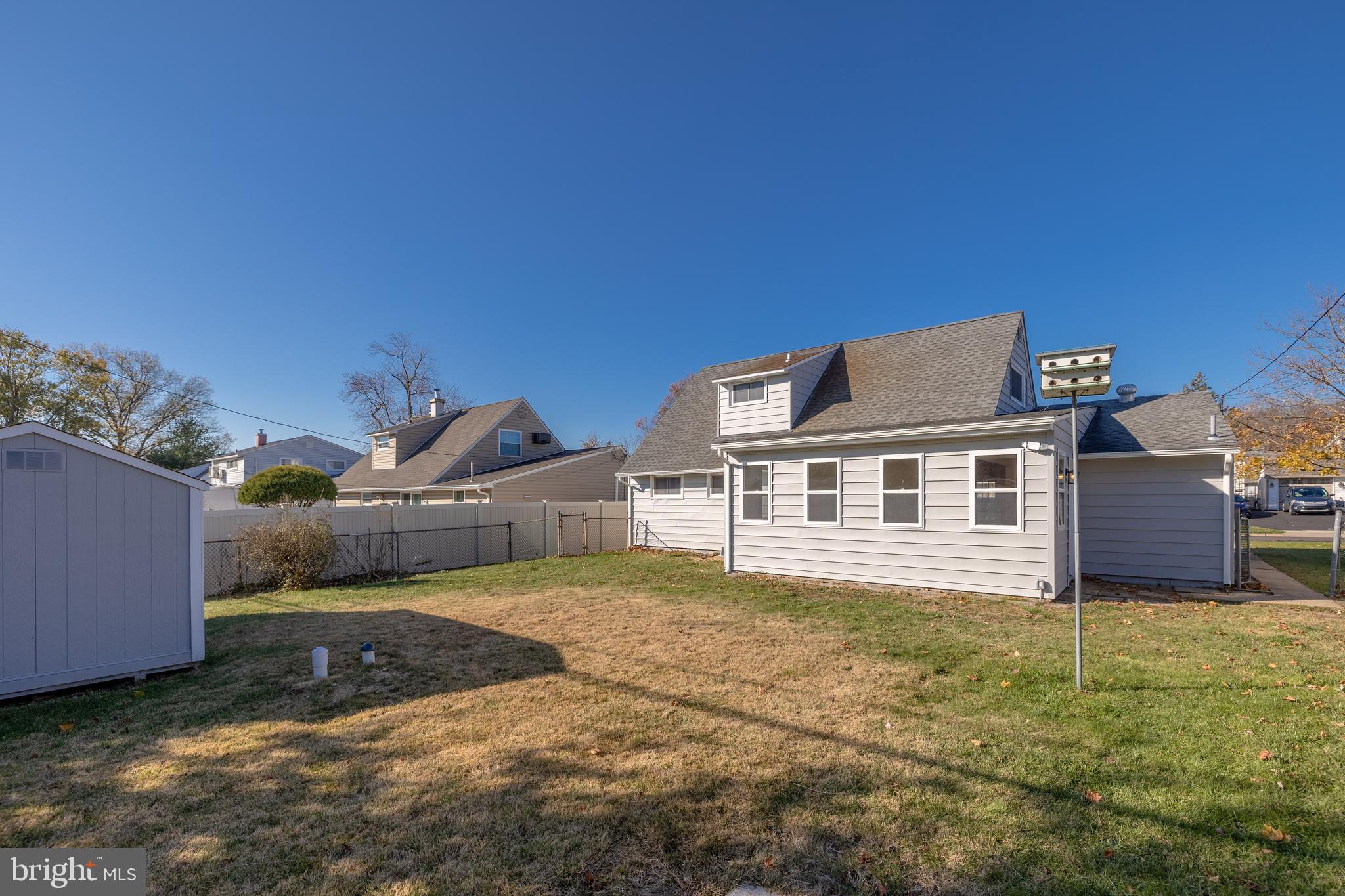 18 Viewpoint Lane Levittown, PA 19054 - Photo 28 of 30