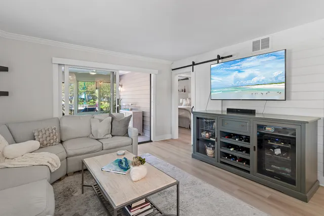 $1,195,000 | 206 Sandestin Boulevard West, Miramar Beach, FL 32550