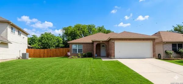 $1,850 | 5715 Lovett Oaks, San Antonio, TX 78218