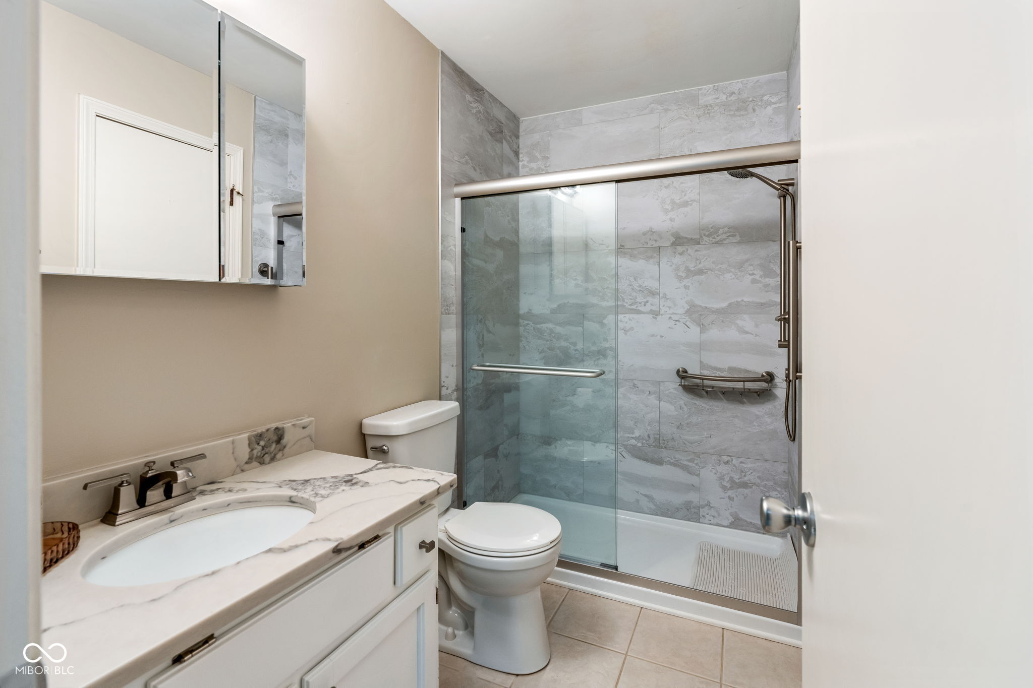 12427 Charing Cross Road Carmel, IN 46033 - Photo 19 of 32