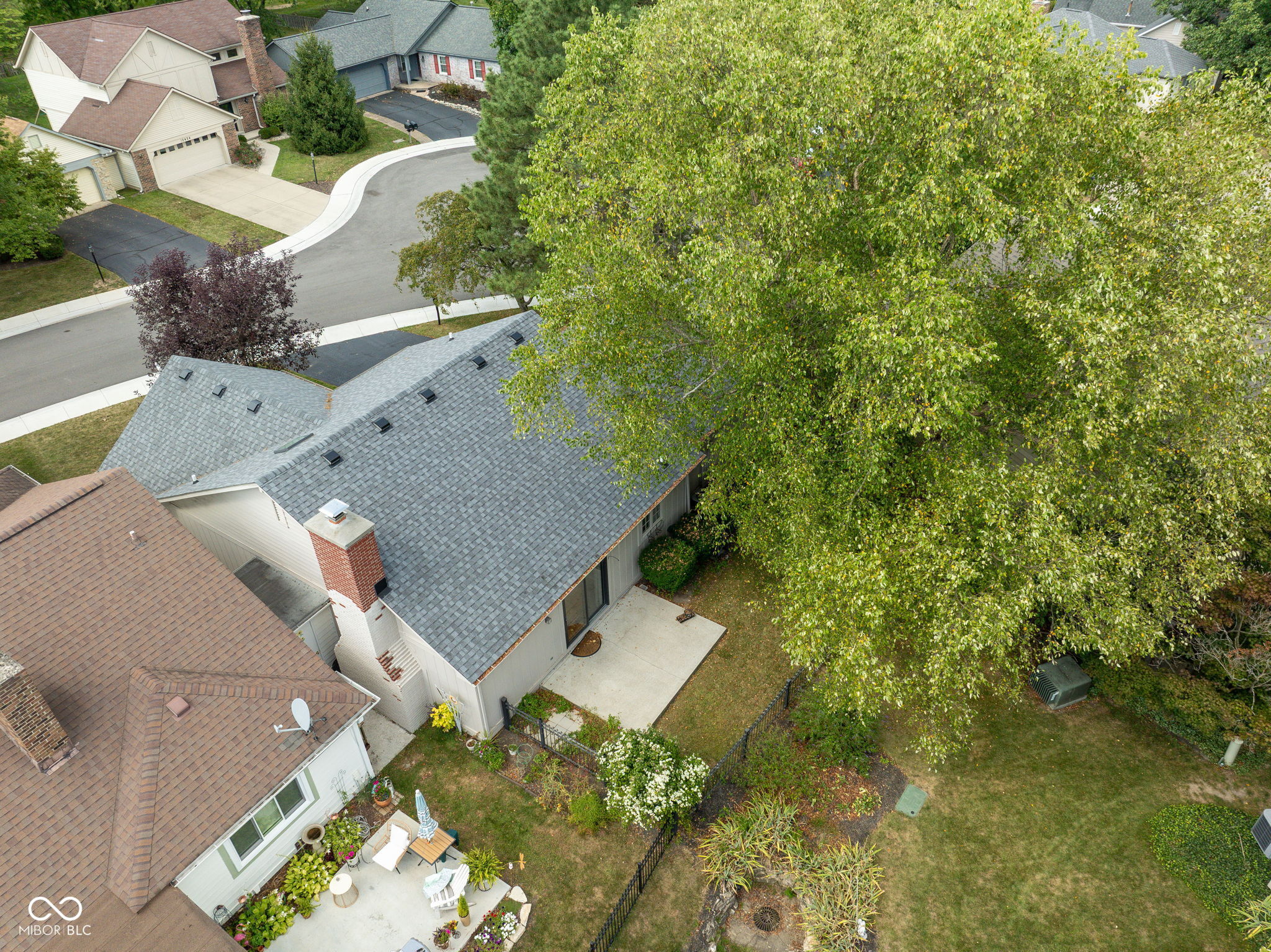 12427 Charing Cross Road Carmel, IN 46033 - Photo 29 of 32