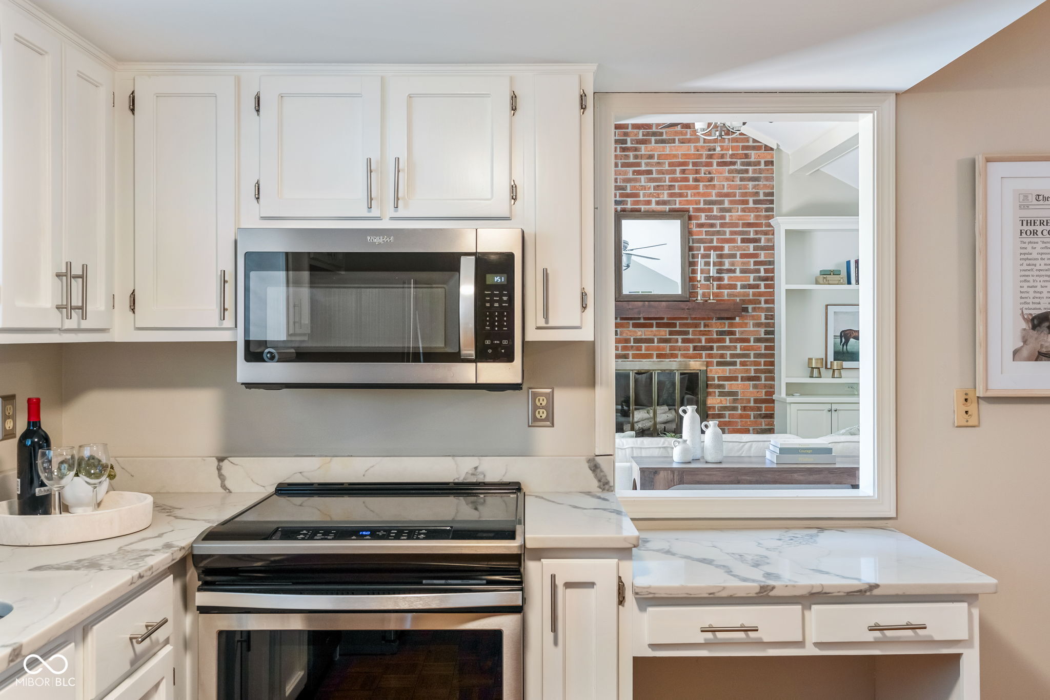 12427 Charing Cross Road Carmel, IN 46033 - Photo 9 of 32