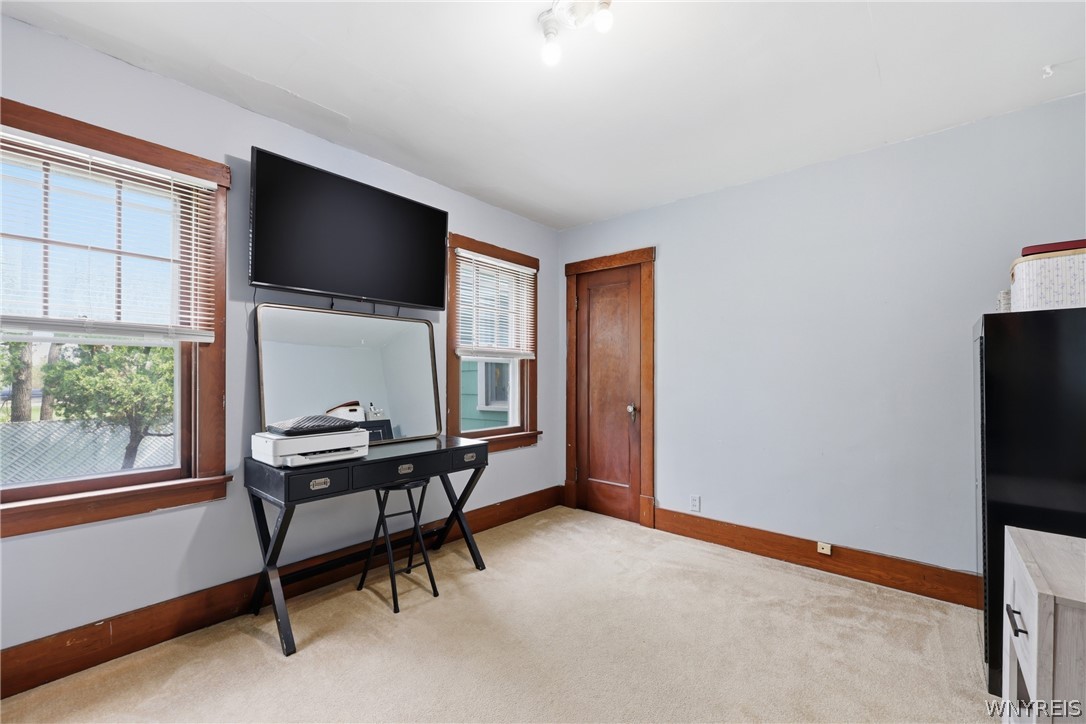 68 East Center Road West Seneca, NY 14224 - Photo 13 of 25