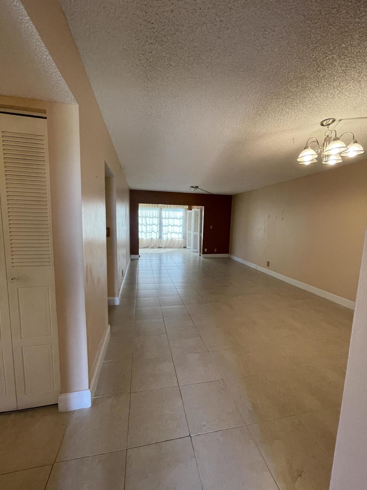 9370 Southwest 8th Street, Unit 401 Boca Raton, FL 33428 - Photo 2 of 18 IMG_0499