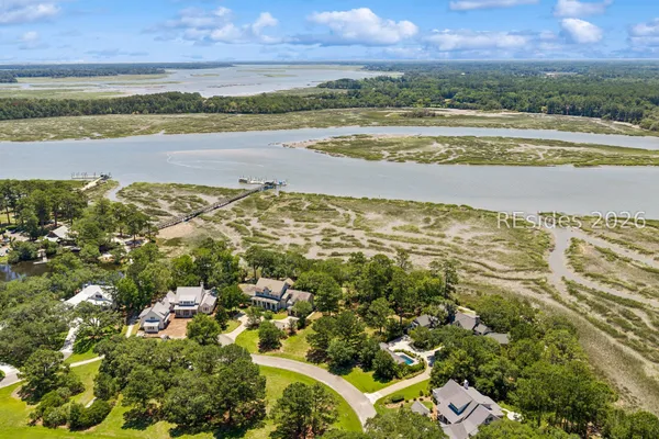 $850,000 | 8 Pinckney View Circle, Bluffton, SC 29909
