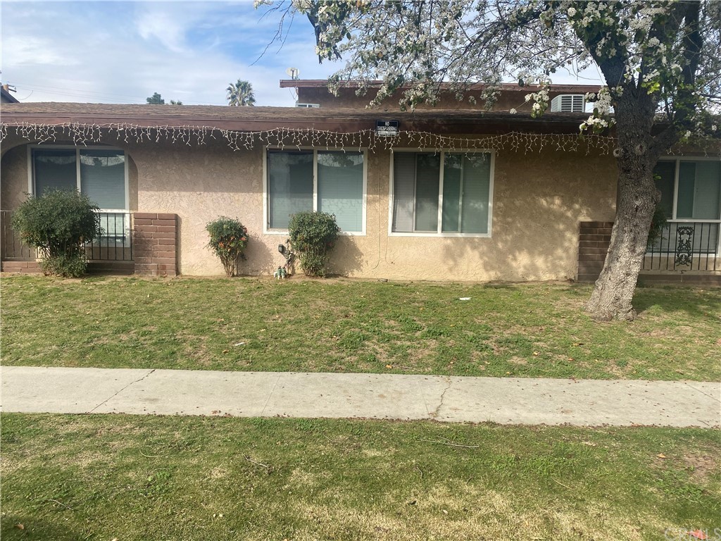 212 East Jackson Street Rialto, CA 92376 - Photo 1 of 1 Gallery Image 1