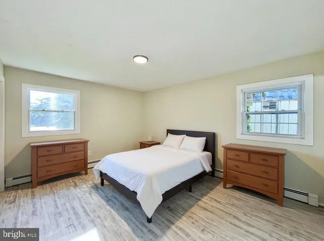 $3,000 | 249 Center Street, Little Egg Harbor, NJ 08087