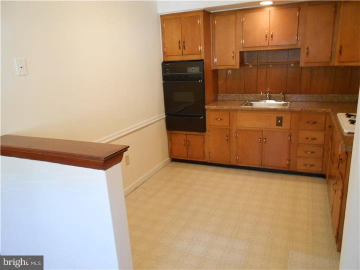 8206 Verree Road Philadelphia, PA 19111 - Photo 4 of 11 Unit #1