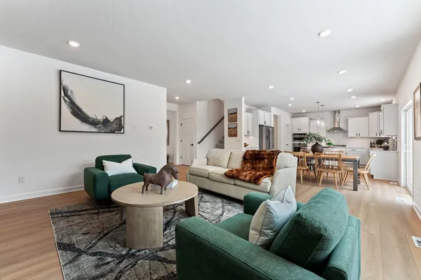 $640,875 | 1918 Timber Lane, Carver, MN 55315