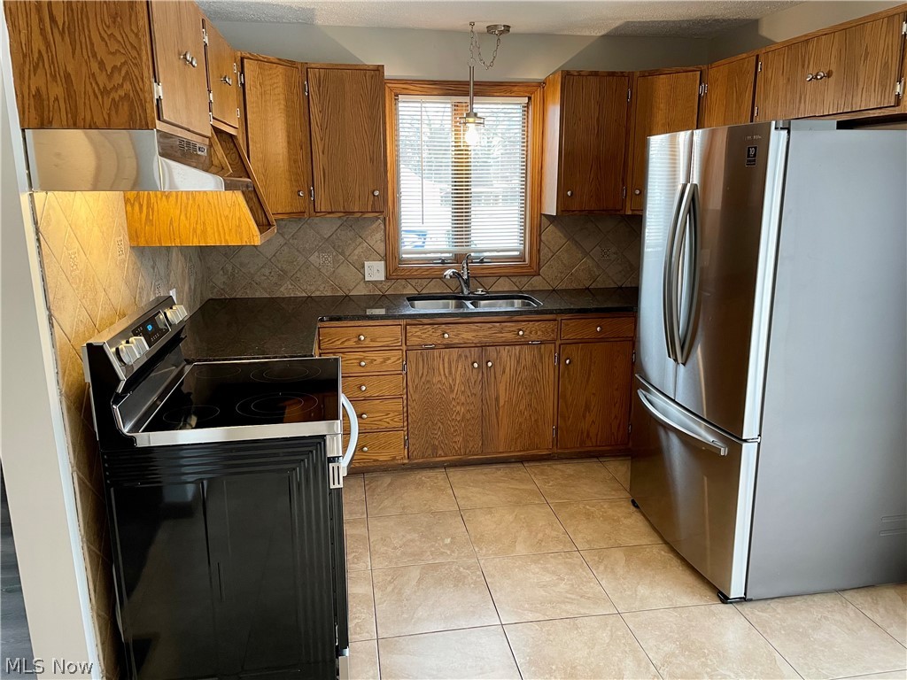 3003 20th Street Northwest Canton, OH 44708 - Photo 9 of 33 Gallery Image 9