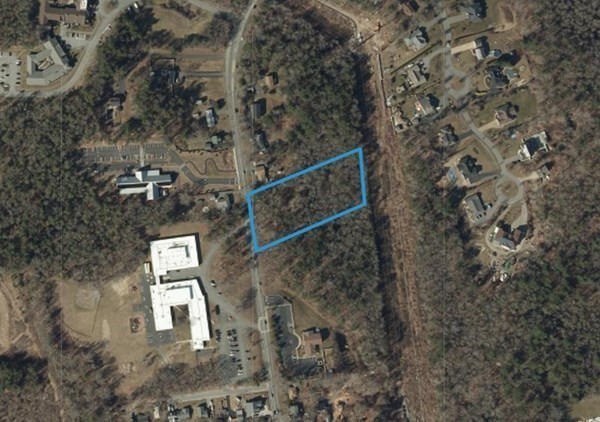 200 Cross Road Dartmouth, MA 02747 - Photo 2 of 6 Gallery Image 2