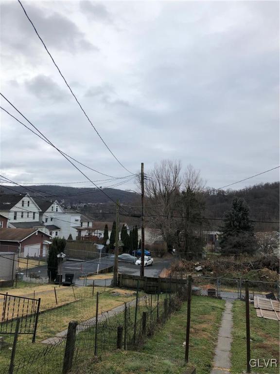 919 Spring Street Bethlehem, PA 18018 - Photo 39 of 41