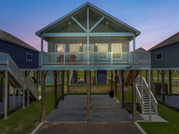 $2,000 | 1032 Sunset Circle West, Crystal Beach, TX 77650