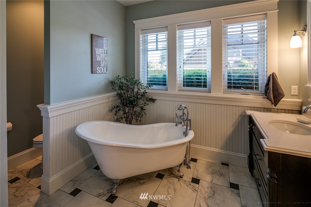 8359 Double Ditch Road Lynden, WA 98264 - Photo 13 of 25 Gallery Image 13