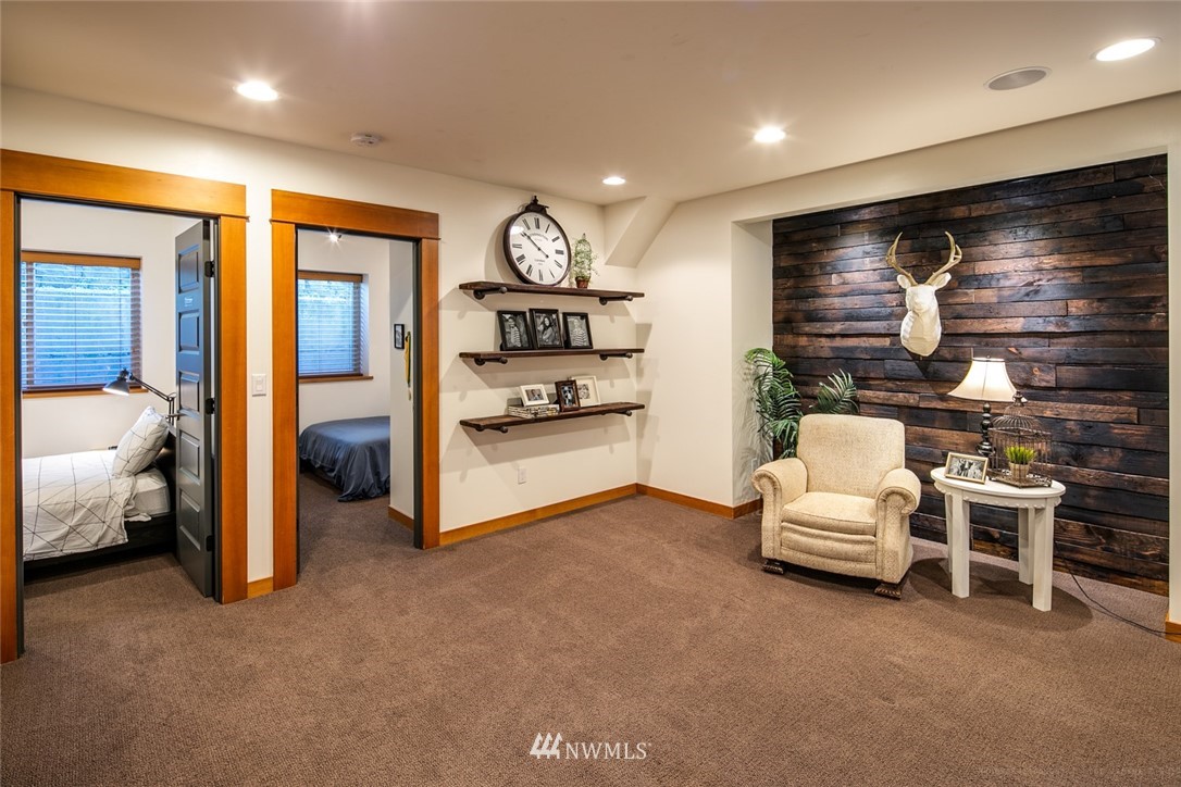 8359 Double Ditch Road Lynden, WA 98264 - Photo 17 of 25 Gallery Image 17
