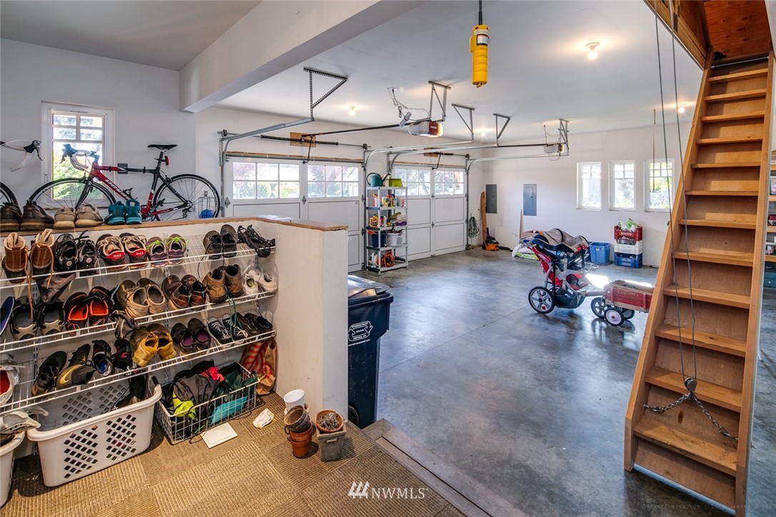 8359 Double Ditch Road Lynden, WA 98264 - Photo 21 of 25 Gallery Image 21