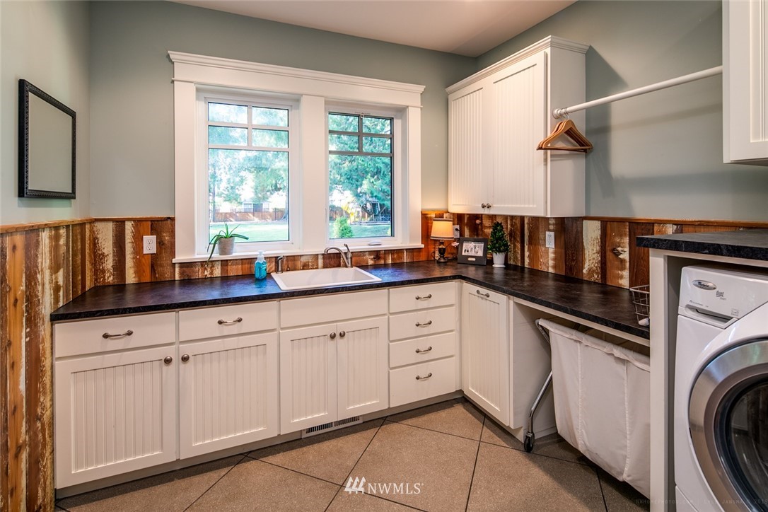 8359 Double Ditch Road Lynden, WA 98264 - Photo 10 of 25 Gallery Image 10