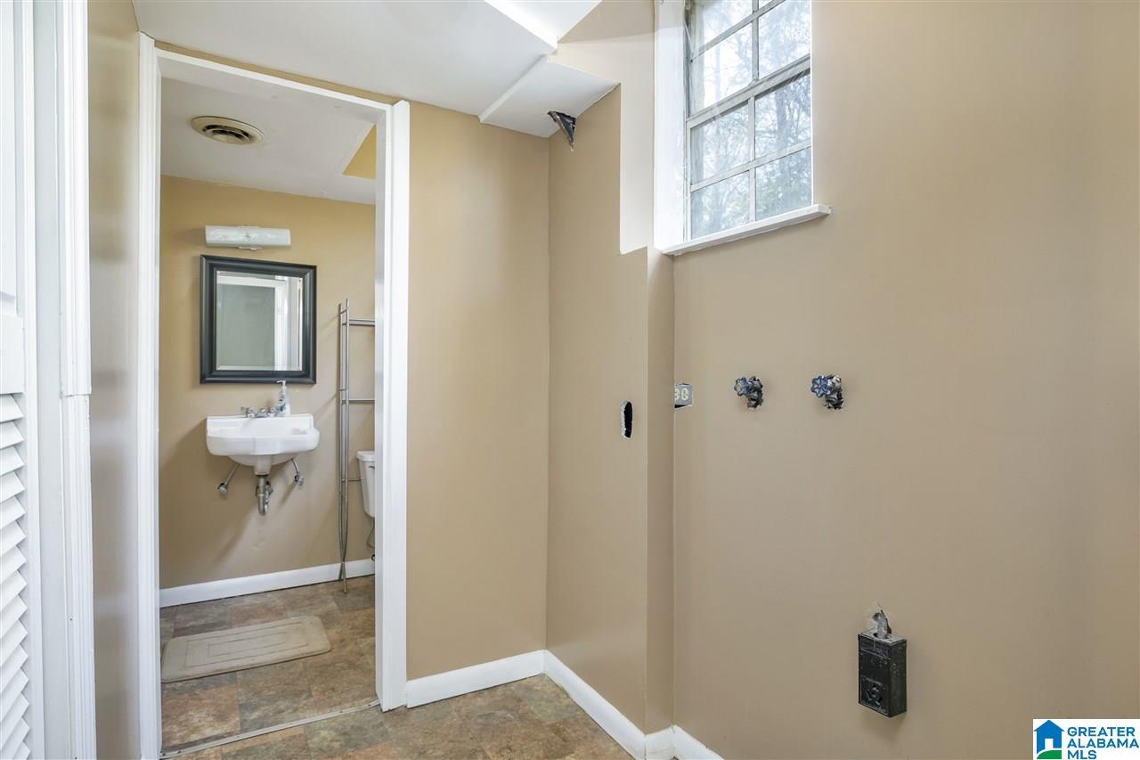 1400 Tyler Lane Birmingham, AL 35235 - Photo 18 of 20