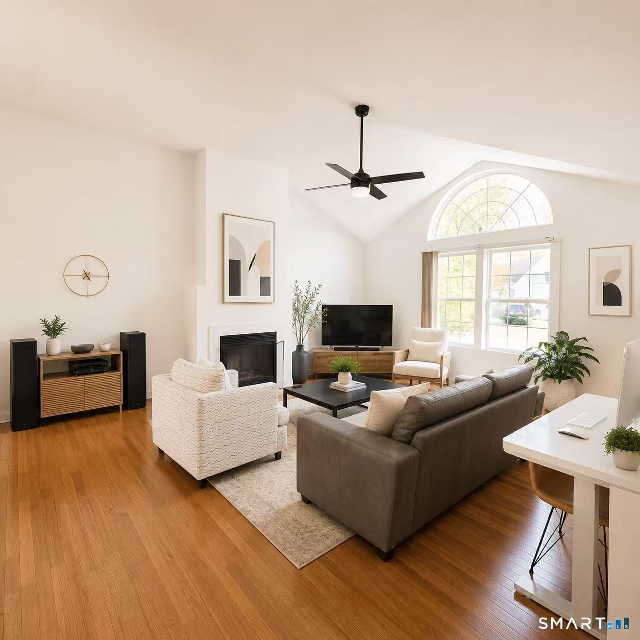 374 Stevenson Road New Haven, CT 06515 - Photo 4 of 14