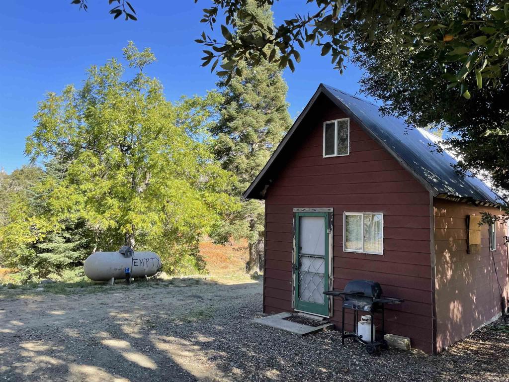 0 Palomar Divide Palomar Mountain, CA 92060 - Photo 14 of 39 a view of a back yard of the house
