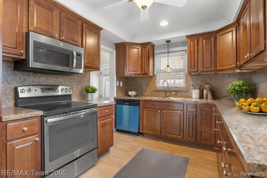 6744 Henry Ruff Road Garden City, MI 48135 - Photo 28 of 30 Gallery Image 28
