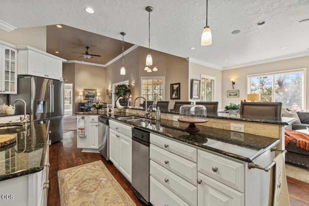 11810 Merganser Road Klamath Falls, OR 97601 - Photo 24 of 117