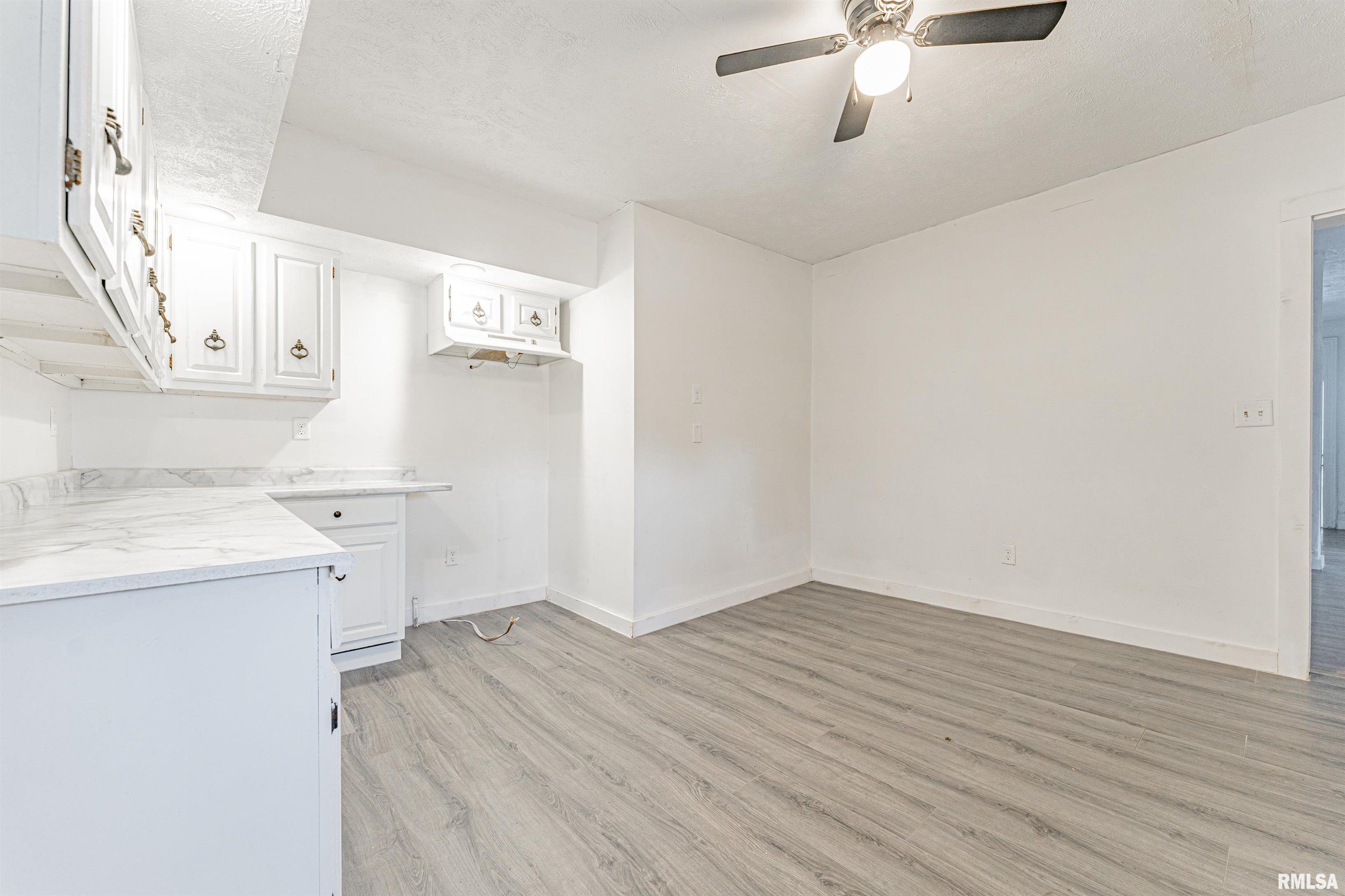 728 North Kickapoo Street Lincoln, IL 62656 - Photo 16 of 23 Gallery Image 16