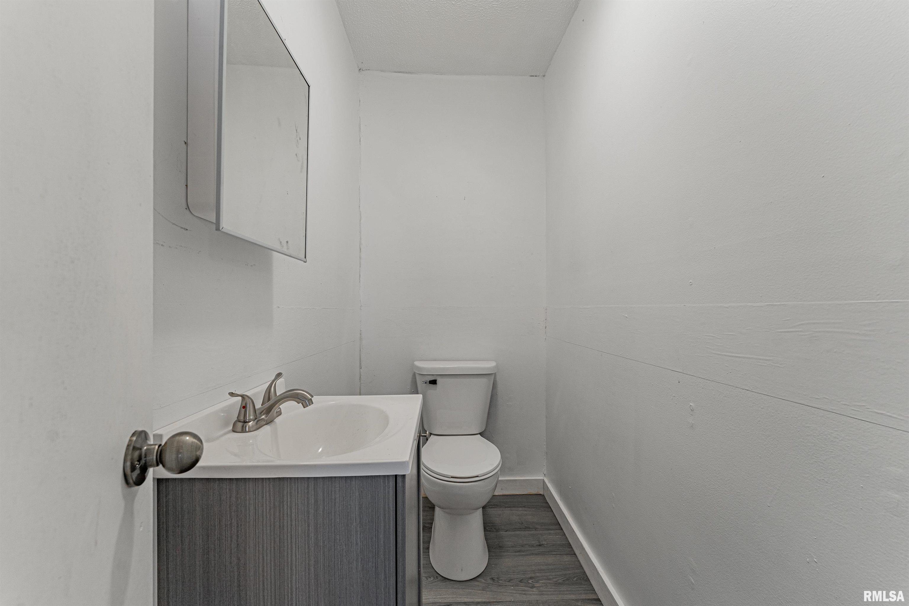 728 North Kickapoo Street Lincoln, IL 62656 - Photo 19 of 23 Gallery Image 19
