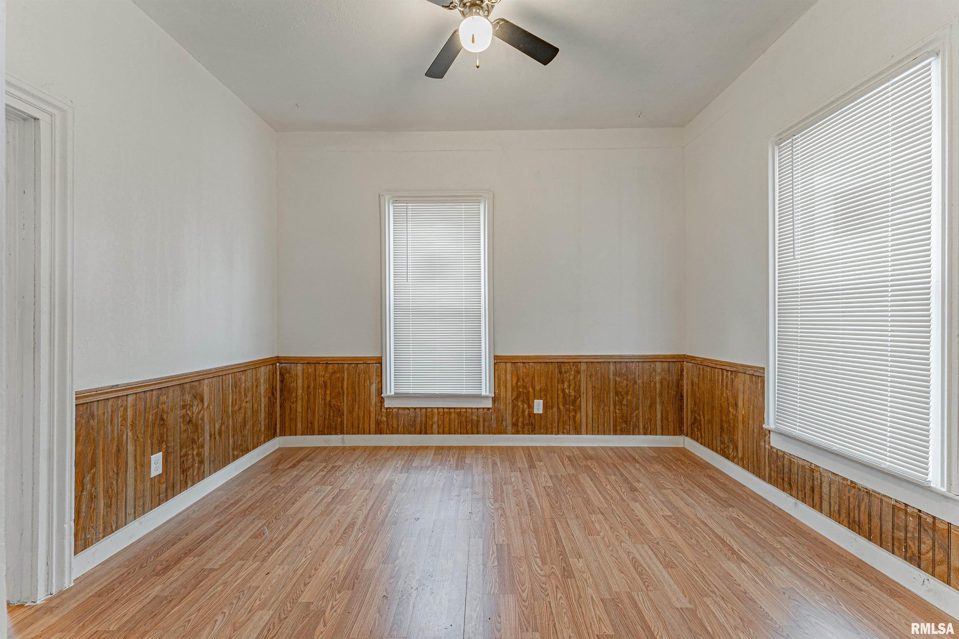 728 North Kickapoo Street Lincoln, IL 62656 - Photo 5 of 23 Gallery Image 5