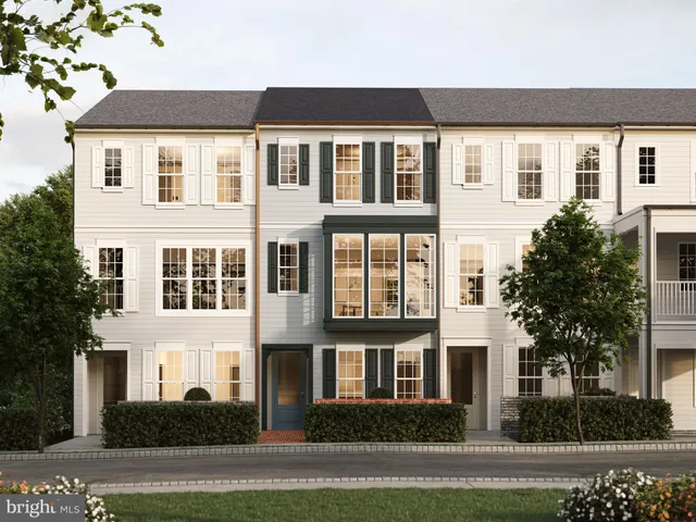 $339,990 | 104 Merchant Avenue, Unit 104, Mount Joy, PA 17552