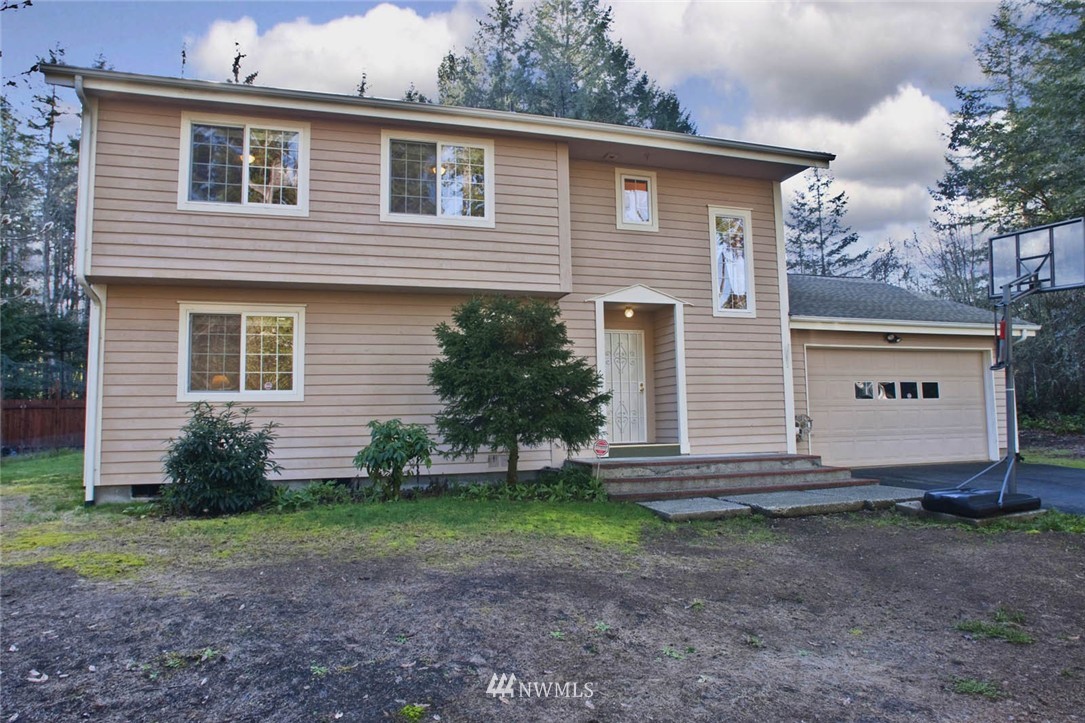 4013 Grove Road Northwest Olympia, WA 98502 - Photo 2 of 17 Gallery Image 2