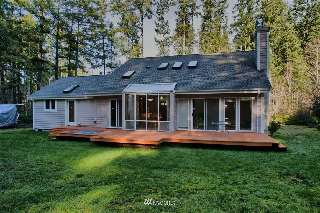 4013 Grove Road Northwest Olympia, WA 98502 - Photo 14 of 17 Gallery Image 14