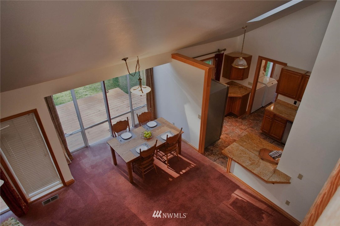 4013 Grove Road Northwest Olympia, WA 98502 - Photo 4 of 17 Gallery Image 4