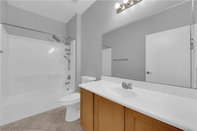 $300,000 | 6775 Abruzzi Drive, Unit 202, North Las Vegas, NV 89084