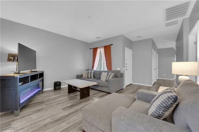 $300,000 | 6775 Abruzzi Drive, Unit 202, North Las Vegas, NV 89084