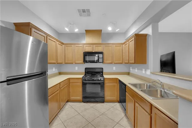 $300,000 | 6775 Abruzzi Drive, Unit 202, North Las Vegas, NV 89084