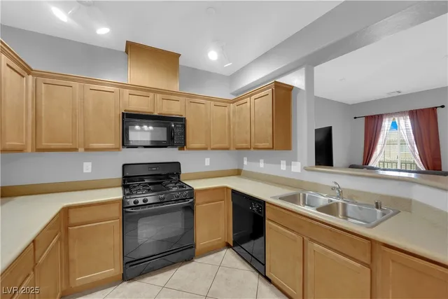 $300,000 | 6775 Abruzzi Drive, Unit 202, North Las Vegas, NV 89084