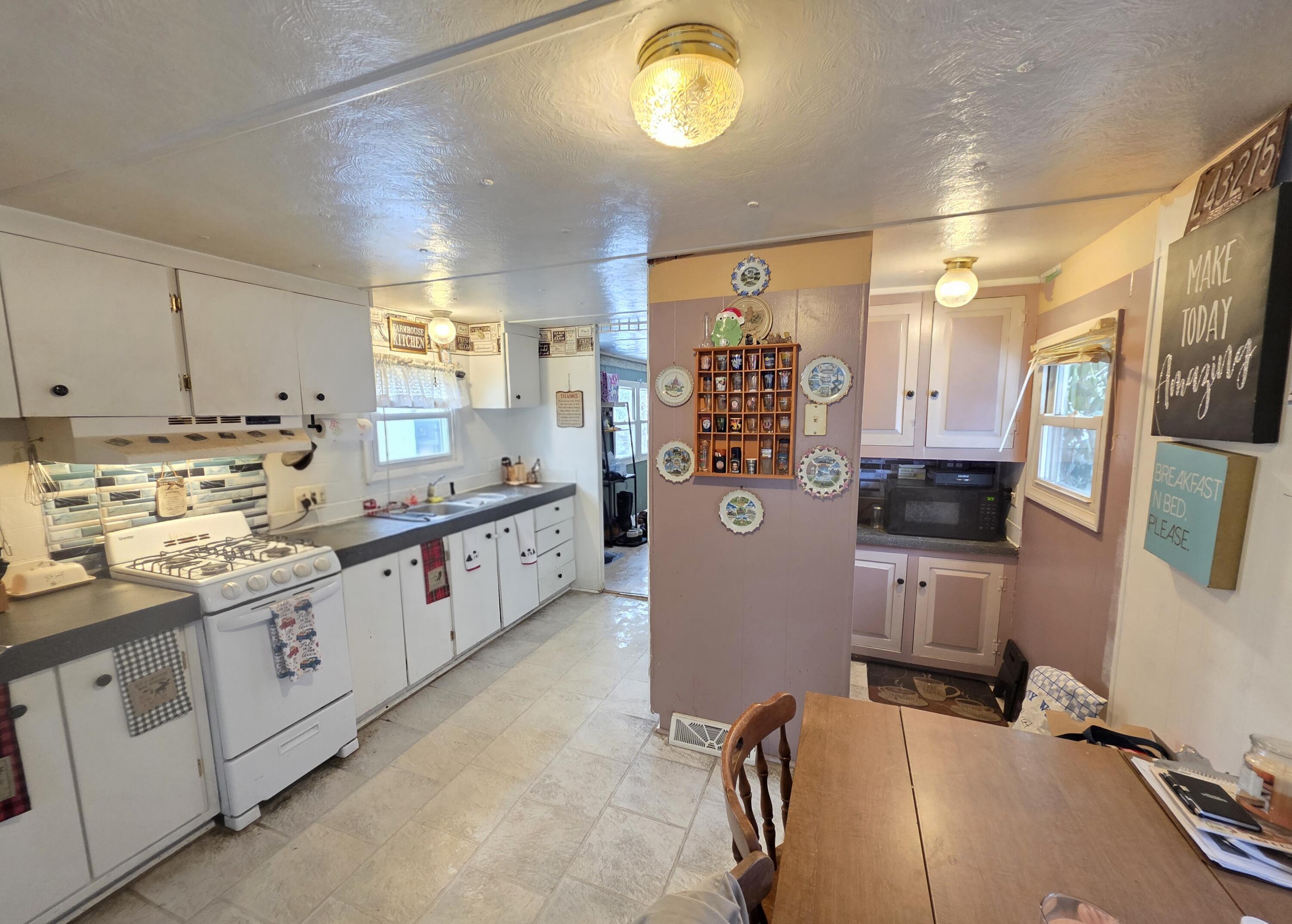 46 Cedar Street Millinocket, ME 04462 - Photo 10 of 40 kitchenette area (1)