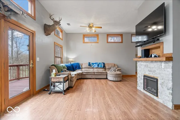 $475,000 | 10280 West 300 South, Parker City, IN 47368