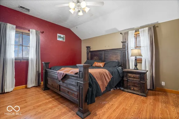 $475,000 | 10280 West 300 South, Parker City, IN 47368