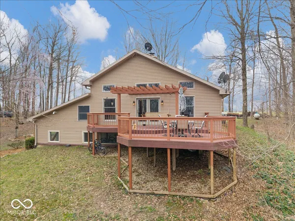 $475,000 | 10280 West 300 South, Parker City, IN 47368