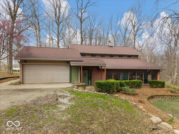 $475,000 | 10280 West 300 South, Parker City, IN 47368