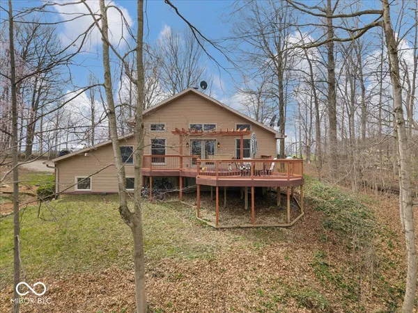 $475,000 | 10280 West 300 South, Parker City, IN 47368