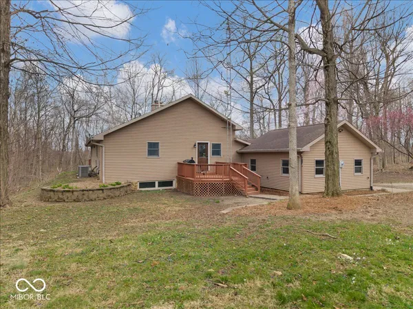 $475,000 | 10280 West 300 South, Parker City, IN 47368