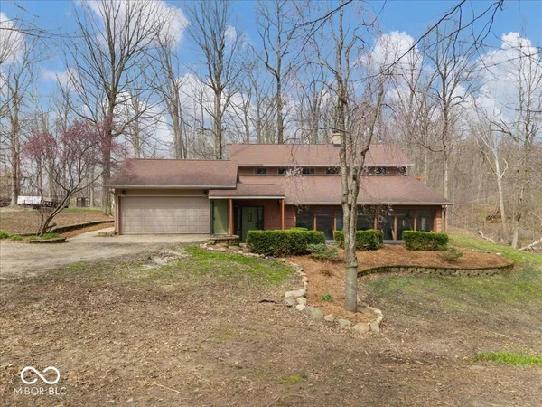 $475,000 | 10280 West 300 South, Parker City, IN 47368