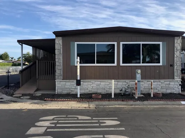 $112,000 | 1010 East Bobier Drive, Unit 86, Vista, CA 92084