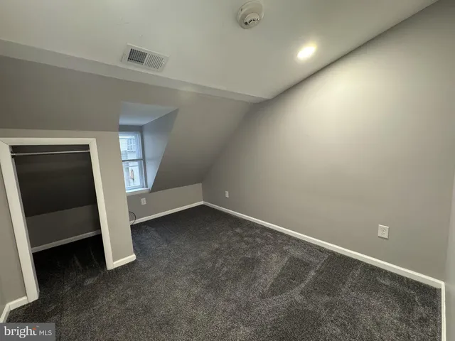 $1,500 | 146-48 South Street, Philadelphia, PA 19147