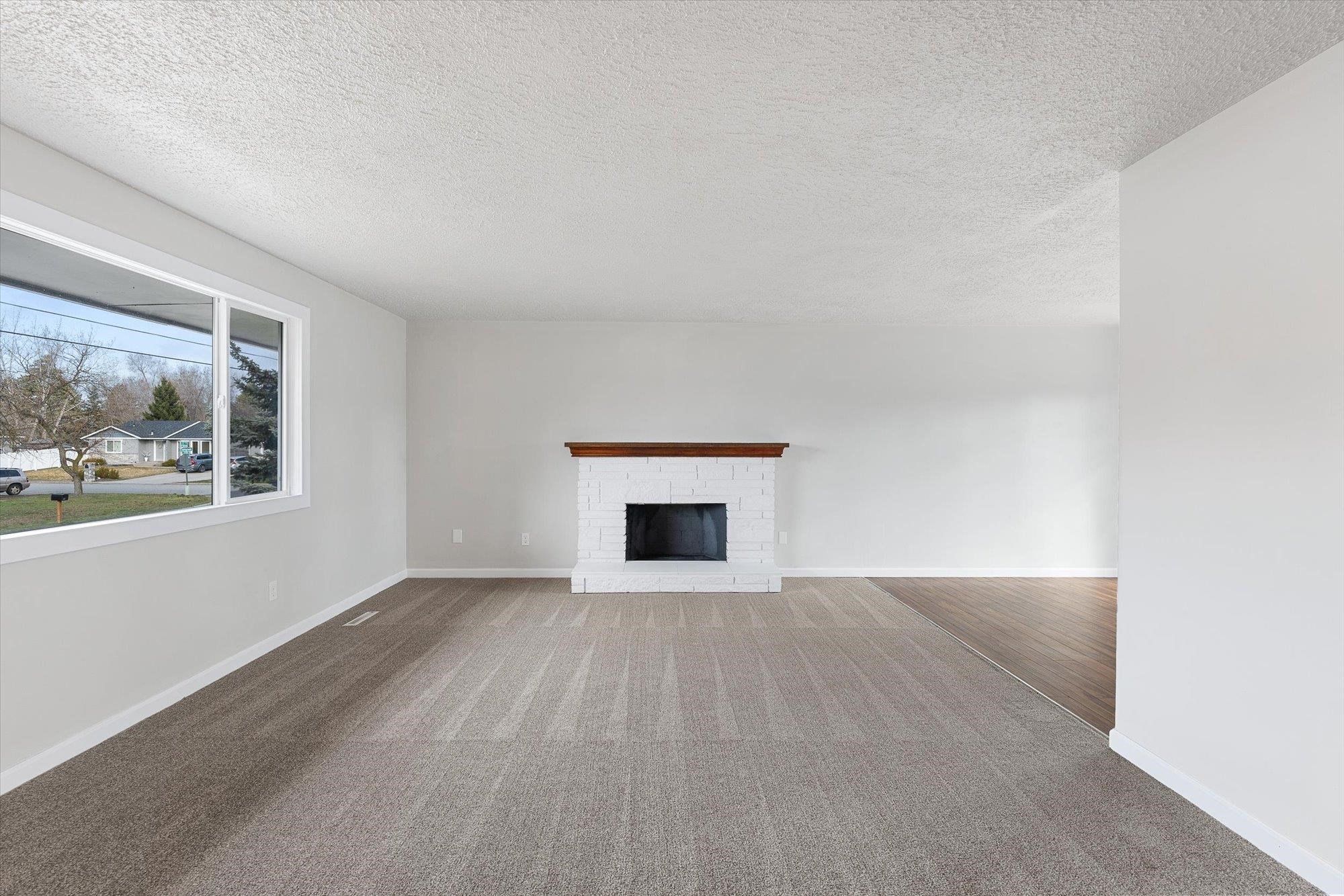 1711 South Evergreen Road Spokane Valley, WA 99037 - Photo 3 of 27