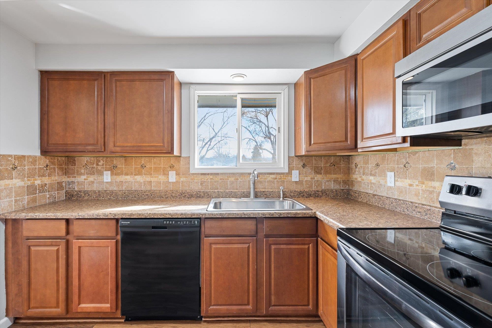 1711 South Evergreen Road Spokane Valley, WA 99037 - Photo 6 of 27
